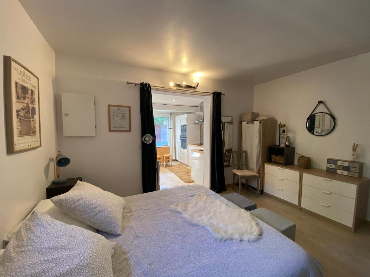 Agreable Studio Proche Sttropez Piscine Et Tennis 盖辛 外观 照片